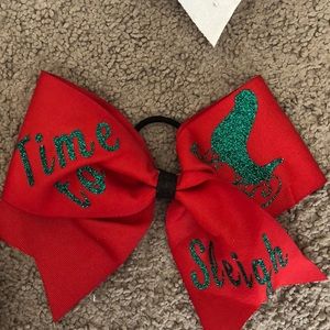 Cheerleading bow
